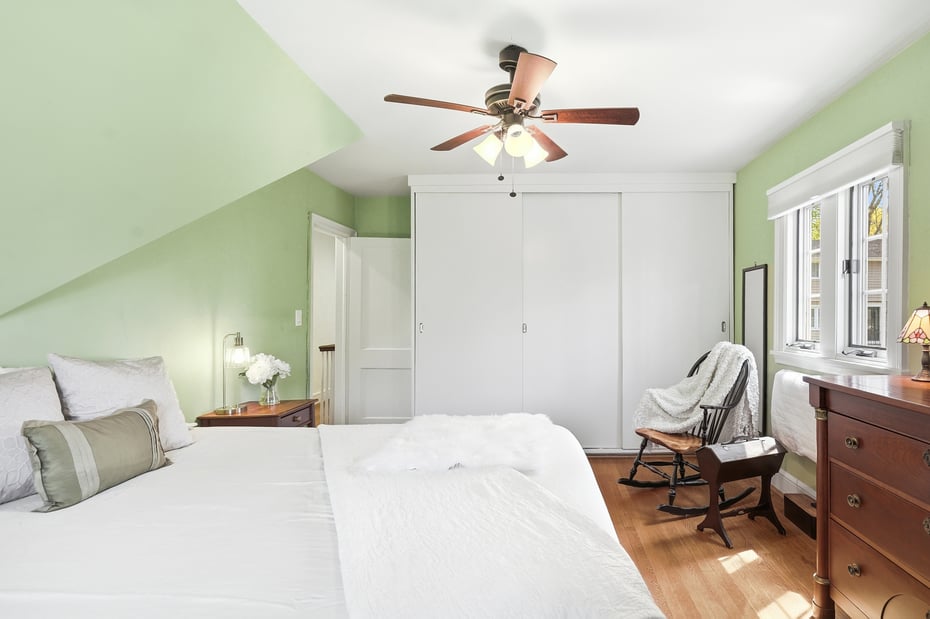 45 Chestnut Street Photo 28