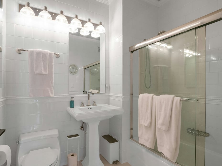 1 Scarsdale Road  #319 Photo 22