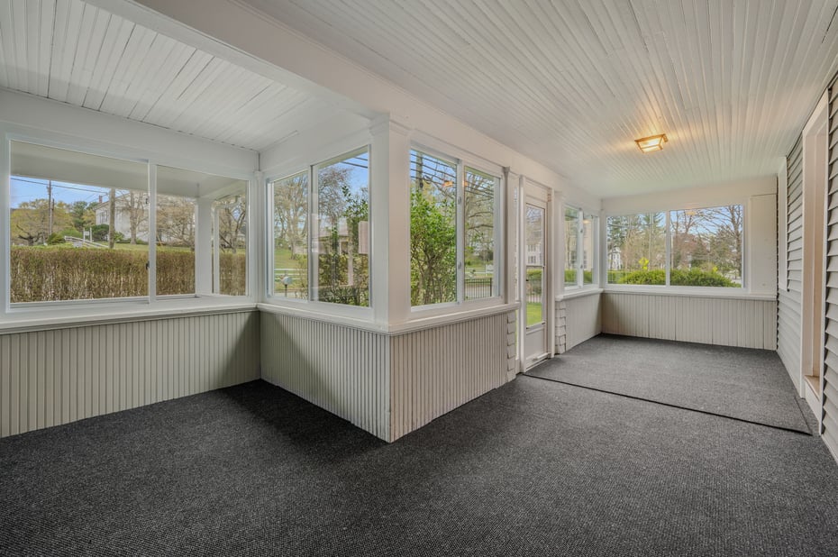 260 Hamburg Road Photo 14
