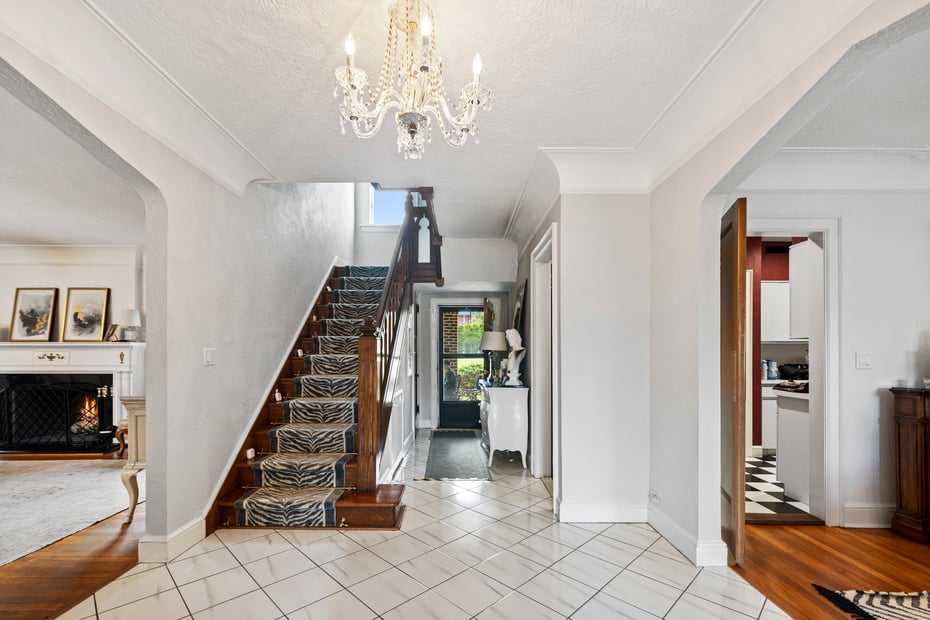 44 Fenimore Road Photo 3