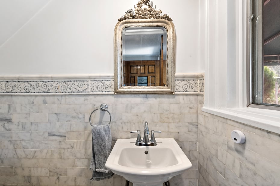 44 Fenimore Road Photo 9