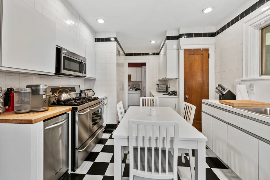 44 Fenimore Road Photo 11