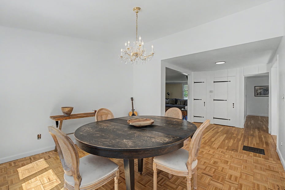 304 Bushy Hill Road Photo 19