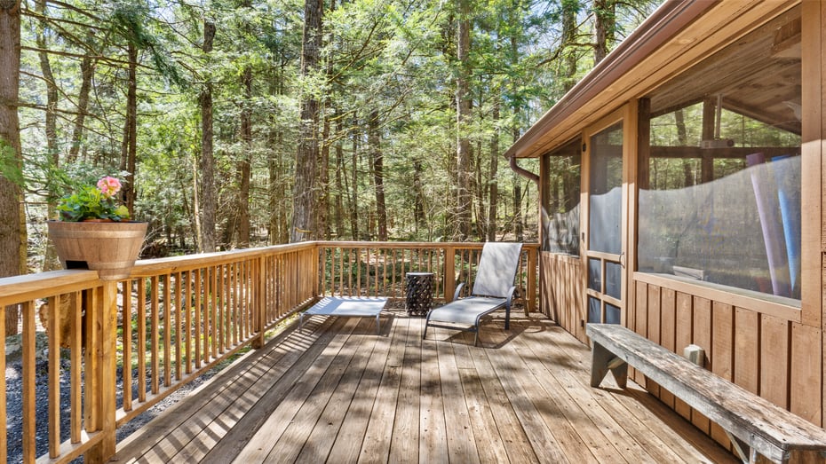 311 Tamarack Trail Photo 3