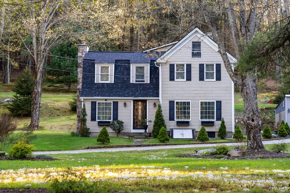 1158 Mott Hill Road Photo 3
