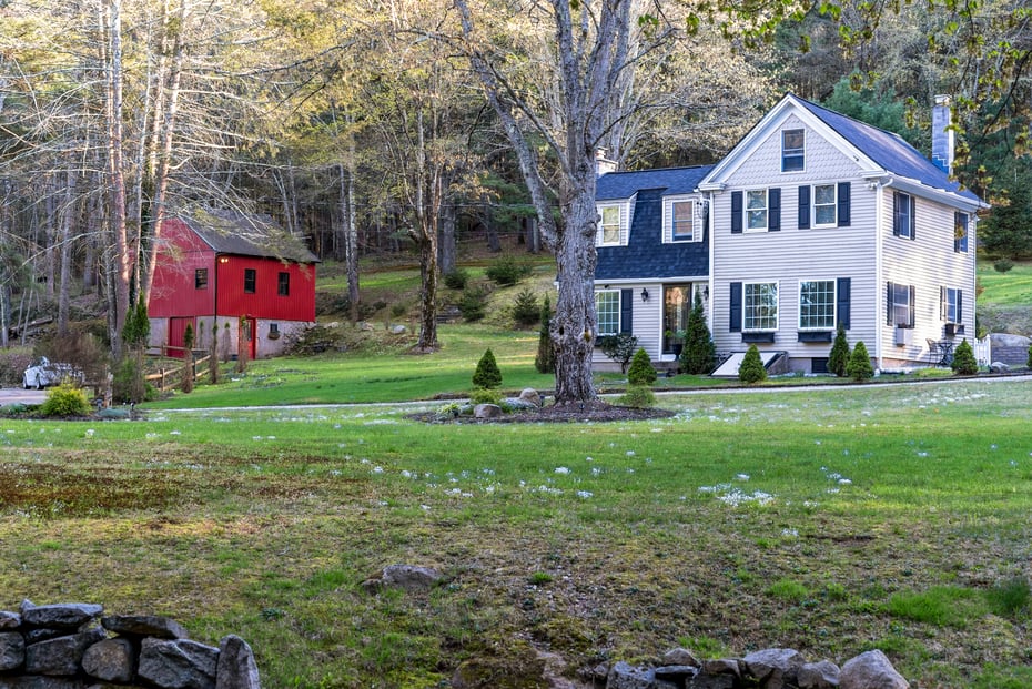 1158 Mott Hill Road Photo 5