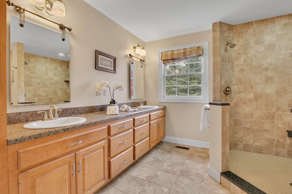 17 Birmingham Circle Photo 22