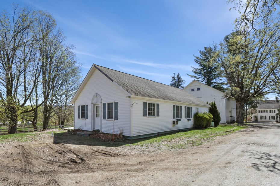 802 State Rd Photo 36