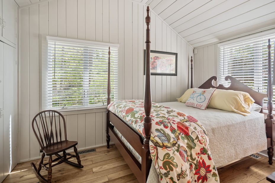176 Ponus Avenue Photo 38