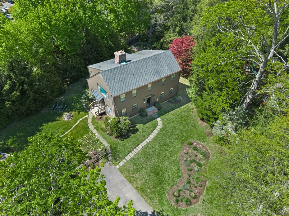 8 Seagate Road Photo 4