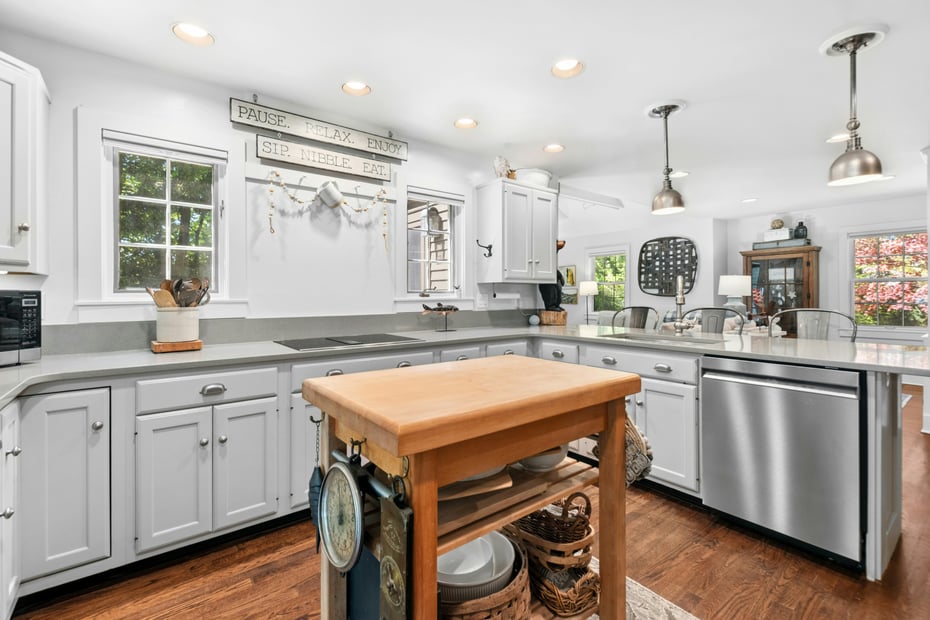 8 Seagate Road Photo 14