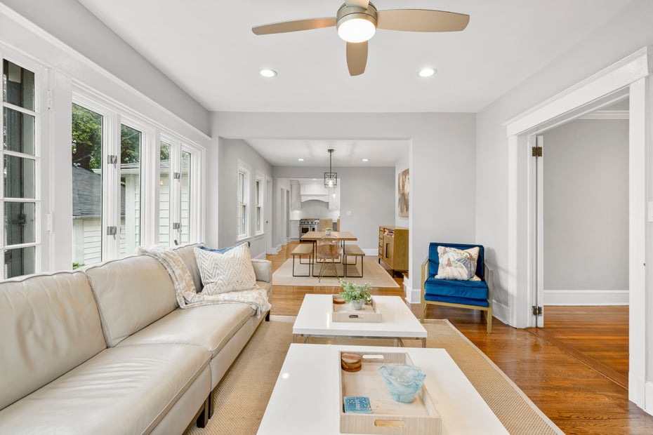 20 Elk Avenue Photo 11