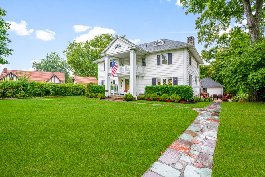 20 Elk Avenue Photo 40