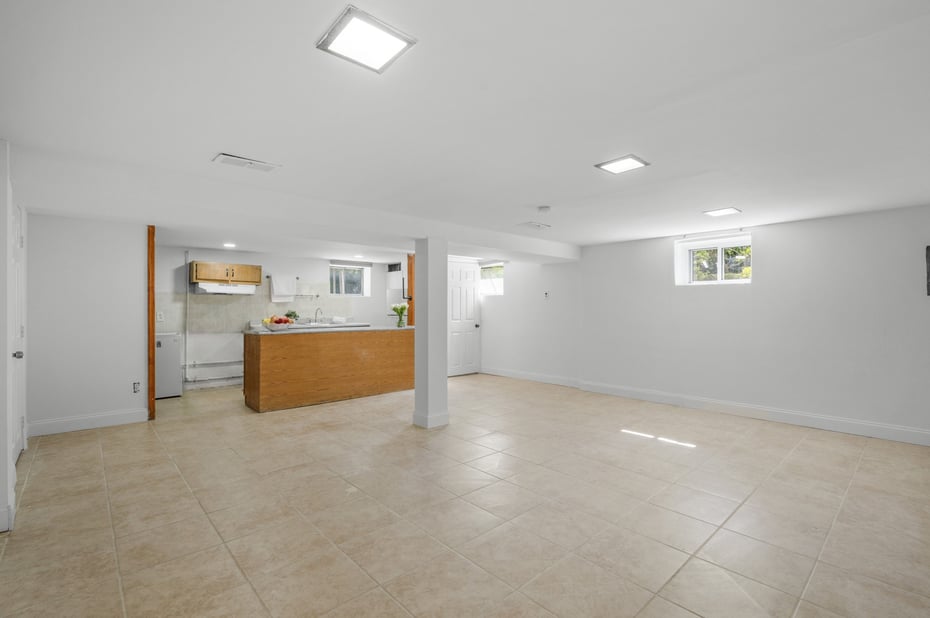 71 Bacon Place Photo 31