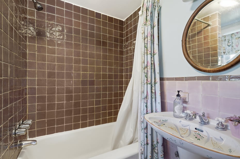 227 Cedar Lane Photo 8
