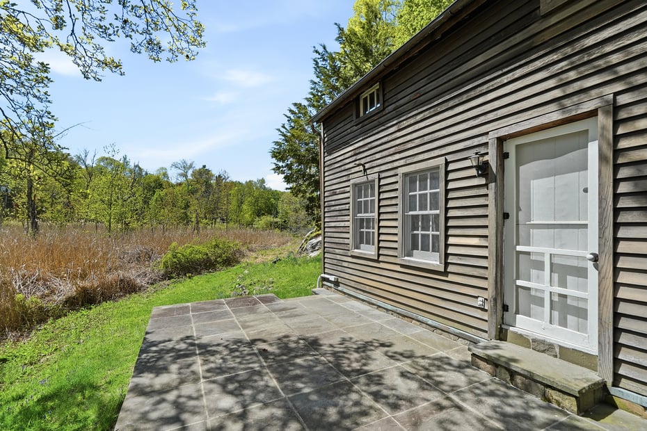 227 Cedar Lane Photo 18