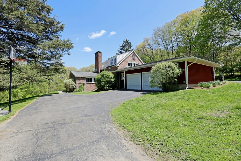 68 Bloomer Road Photo 37