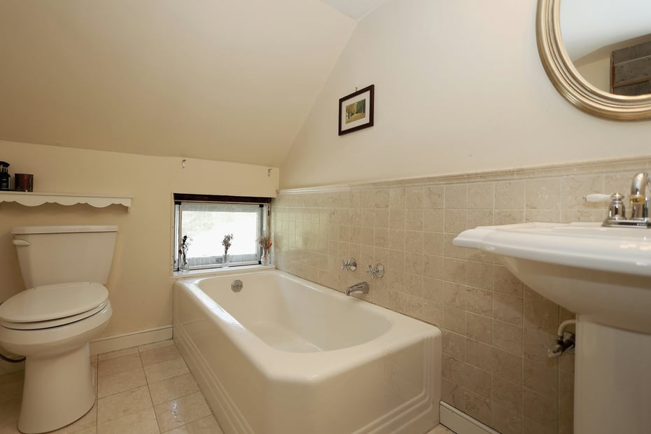 68 Bloomer Road Photo 29