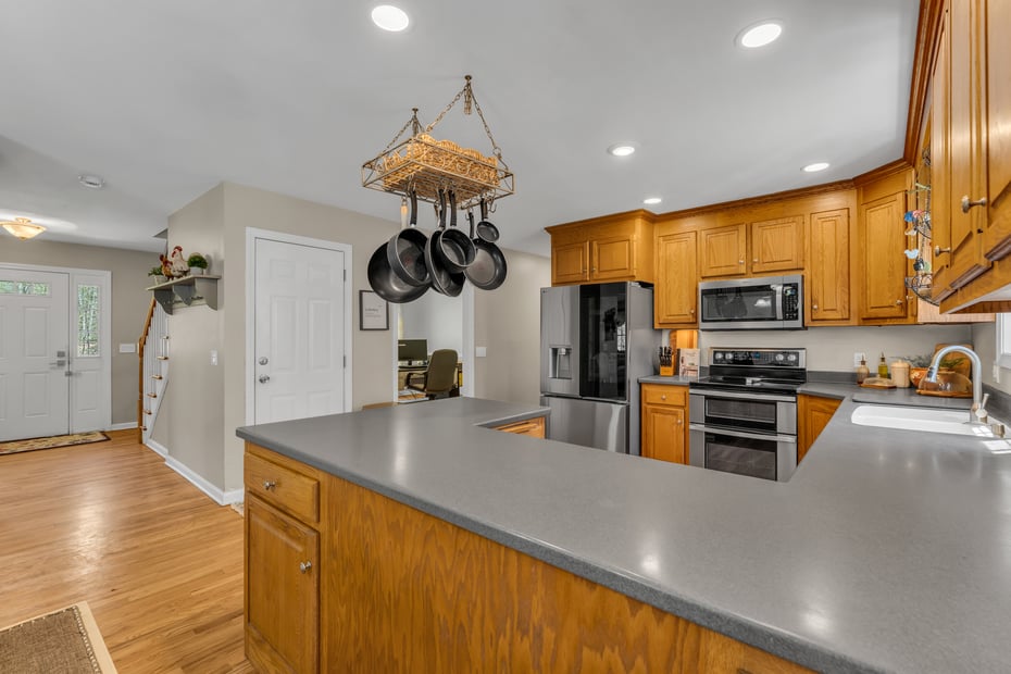 57 Hubbard Road Photo 8