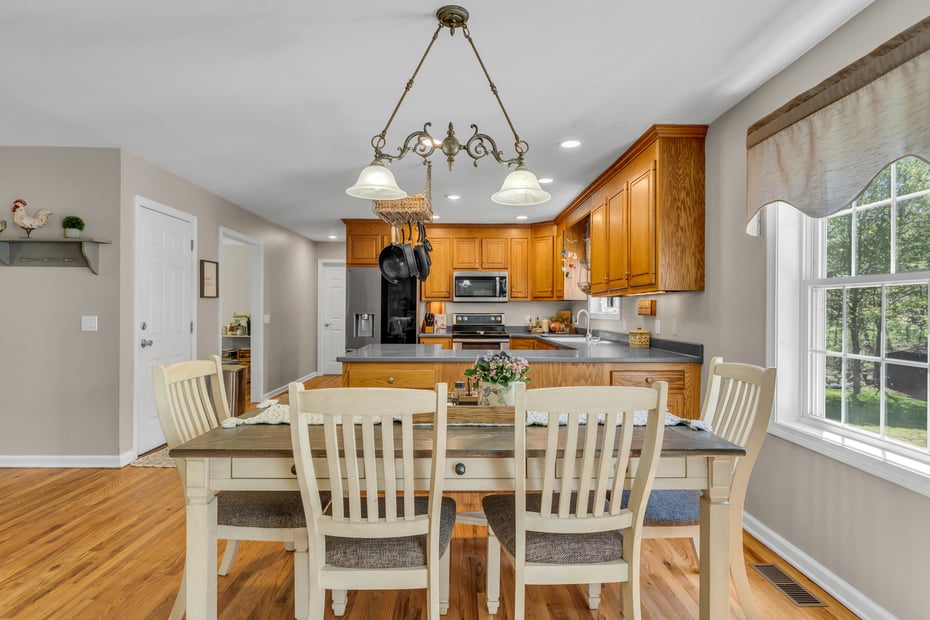 57 Hubbard Road Photo 6