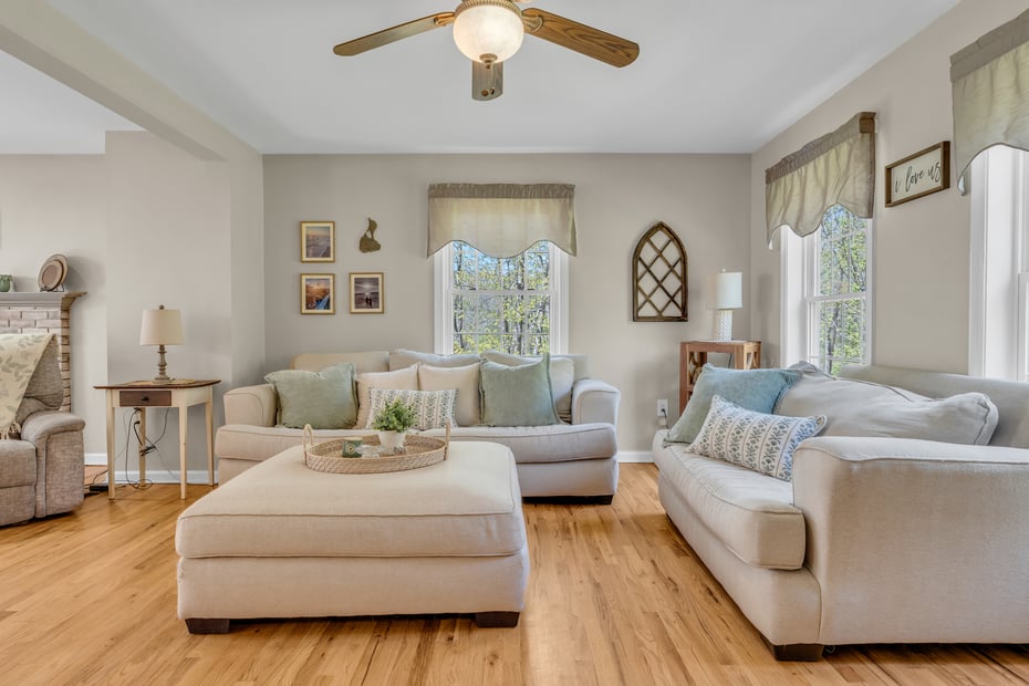 57 Hubbard Road Photo 12