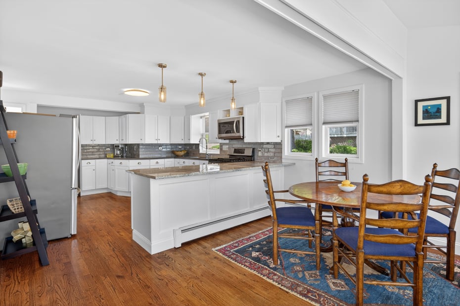 48 Summit Avenue Photo 5