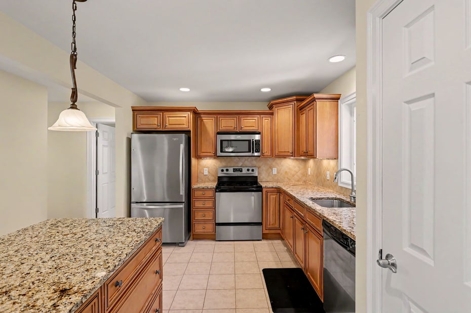112 Ensign Drive Photo 15