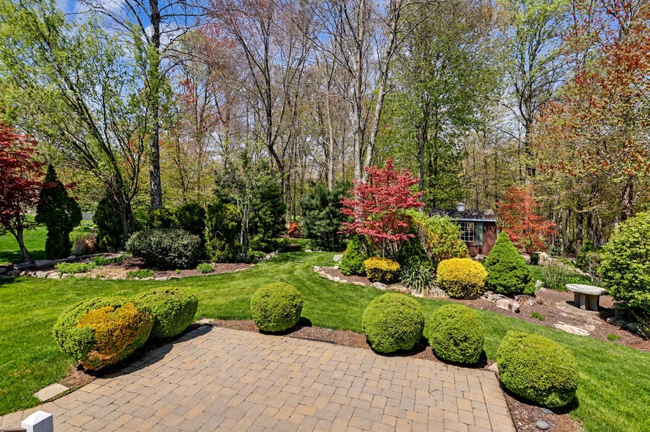 112 Ensign Drive Photo 30