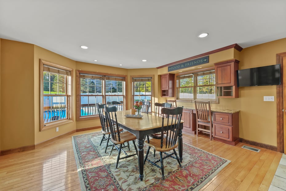 63 Blythewood Dr Photo 22