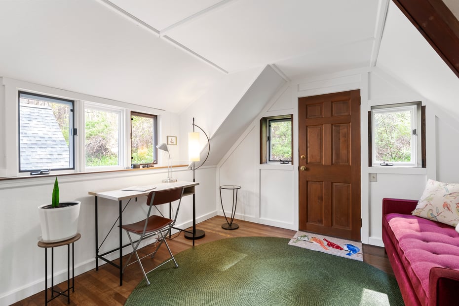 8 Morgan Road Photo 20
