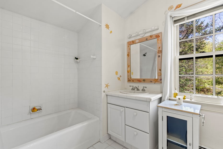 158 Mead Street Photo 22