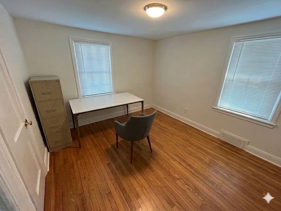 427 Westford Drive Photo 7
