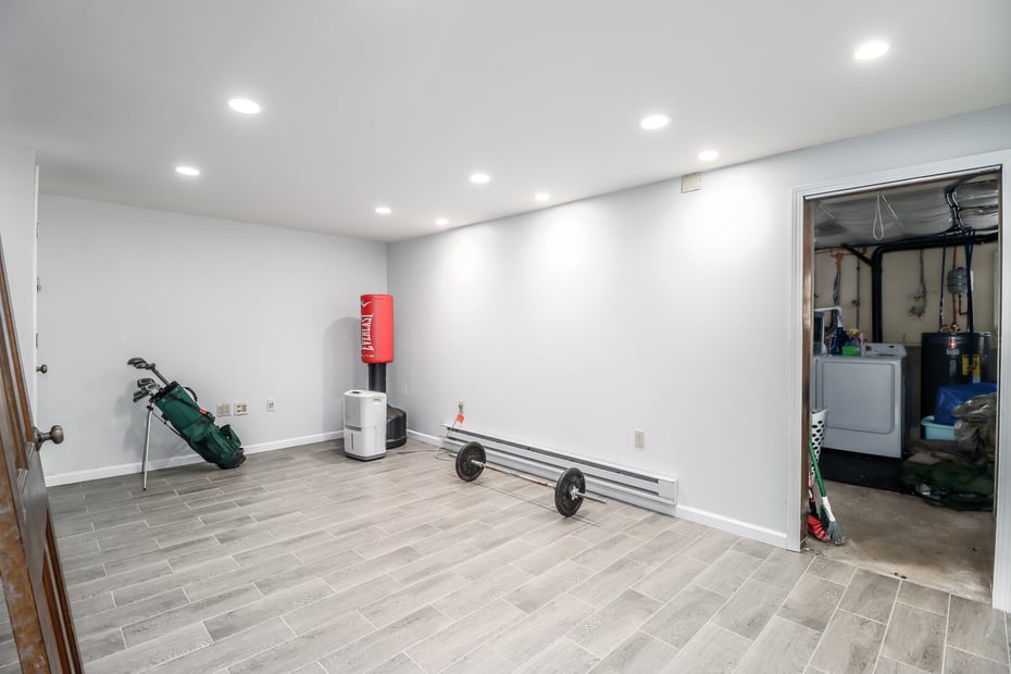 6 Brookdale Lane Photo 29