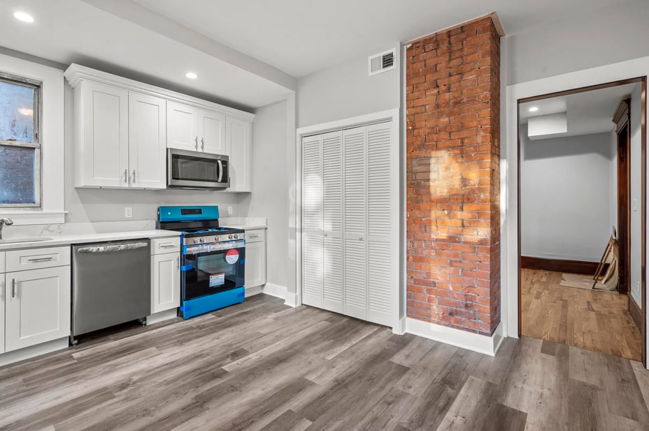 548 Ferry Street  #1 Photo 1