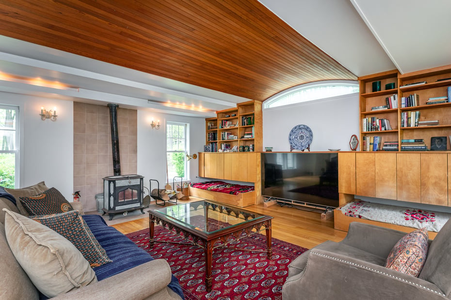 56 Todd Hill Road Photo 12