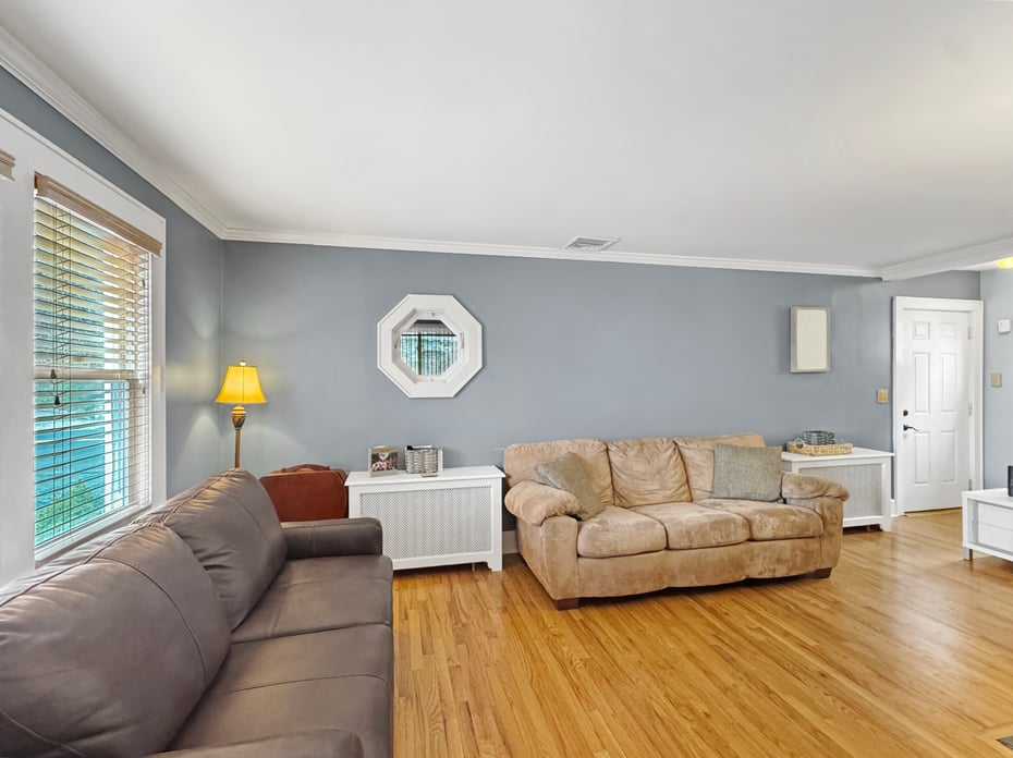 707 Hope Street Photo 4