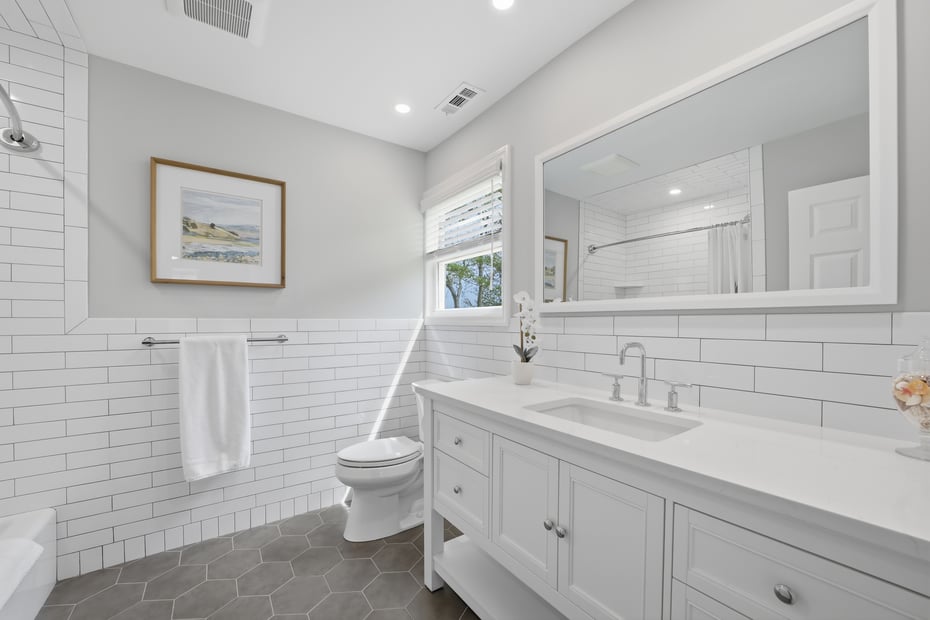 7 Guilford Circle Photo 18