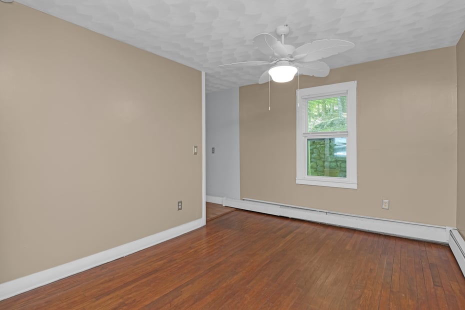 30 Durfey Street Photo 11
