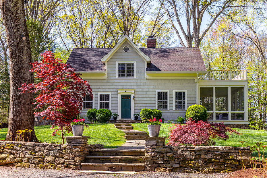 18 Curtis Road Photo 1
