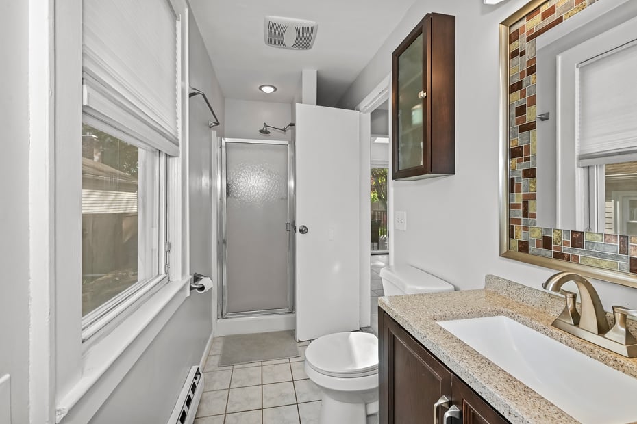 15 Hadik Parkway Photo 6