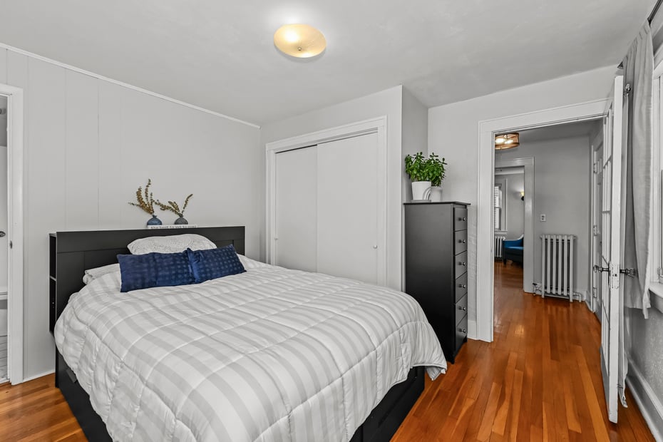 15 Hadik Parkway Photo 5