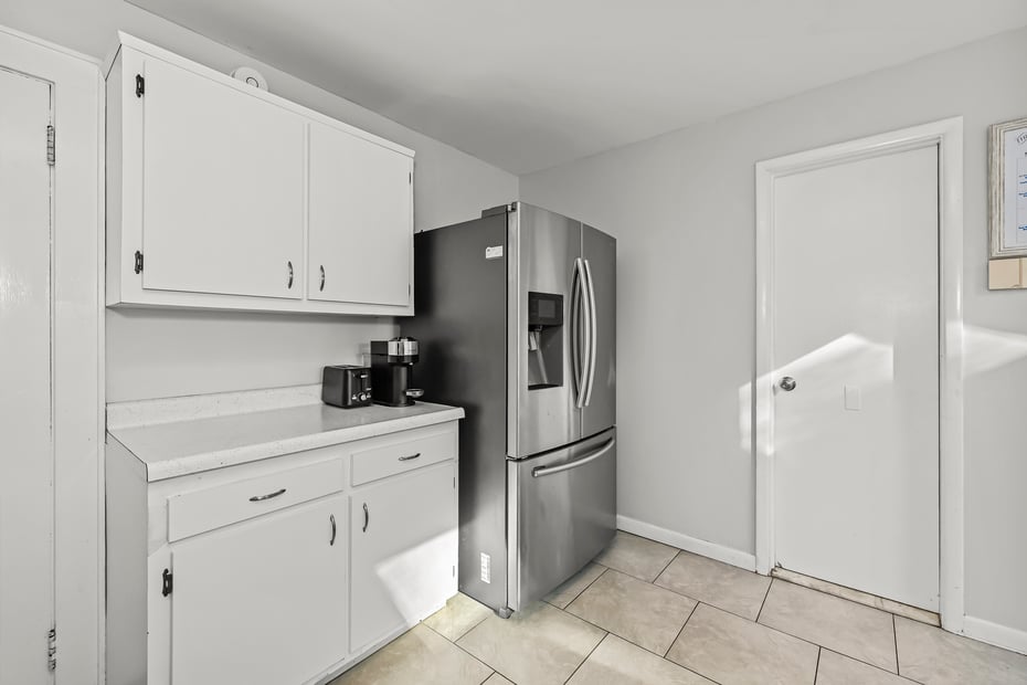 15 Hadik Parkway Photo 9