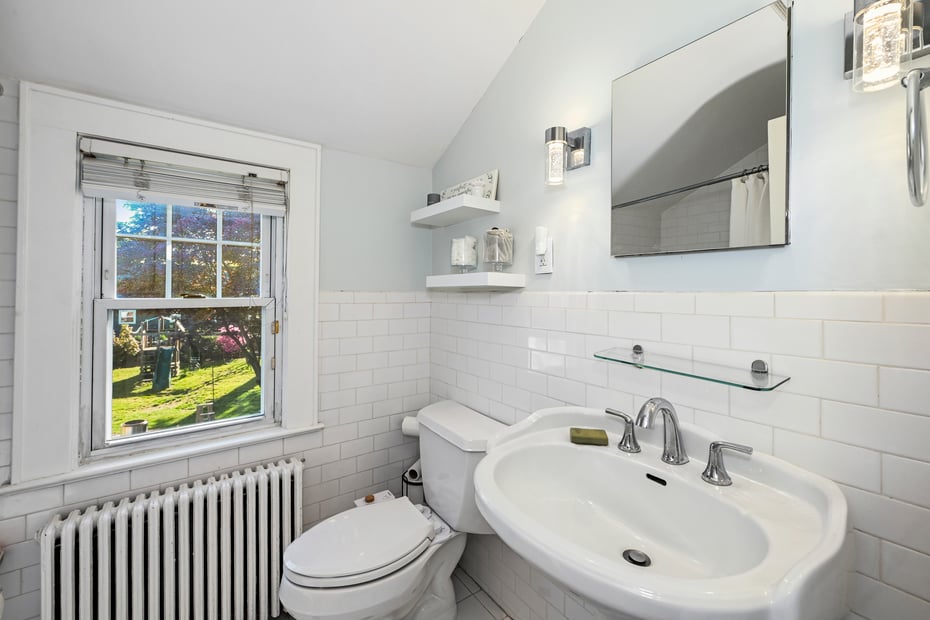 15 Hadik Parkway Photo 17
