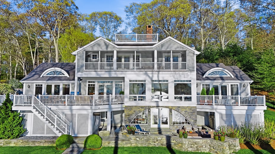 77 Joshua Lane Photo 2