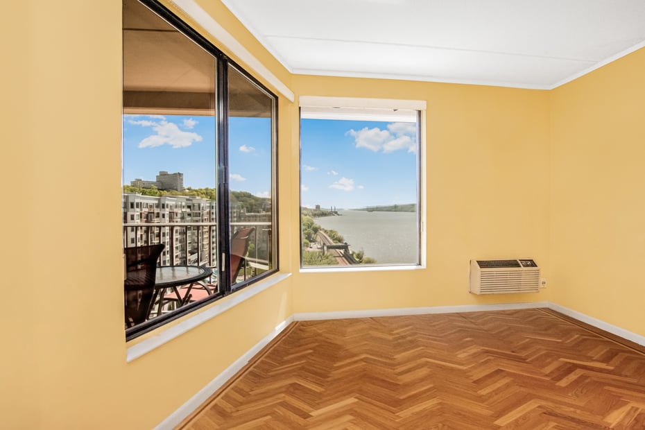 1155 Warburton Avenue  #12S Photo 8