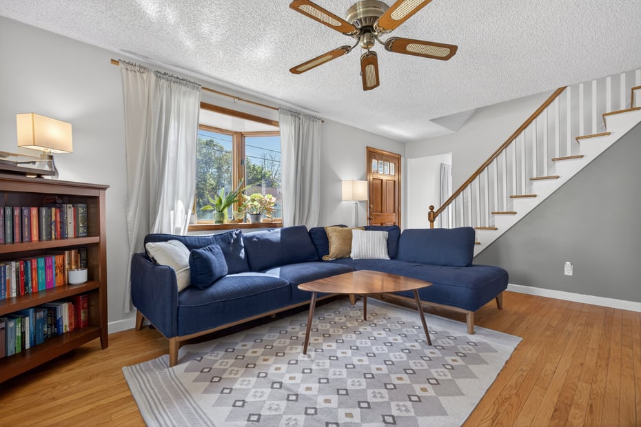 39 Westview Street Photo 4