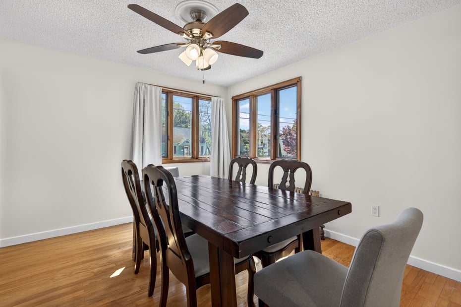 39 Westview Street Photo 6