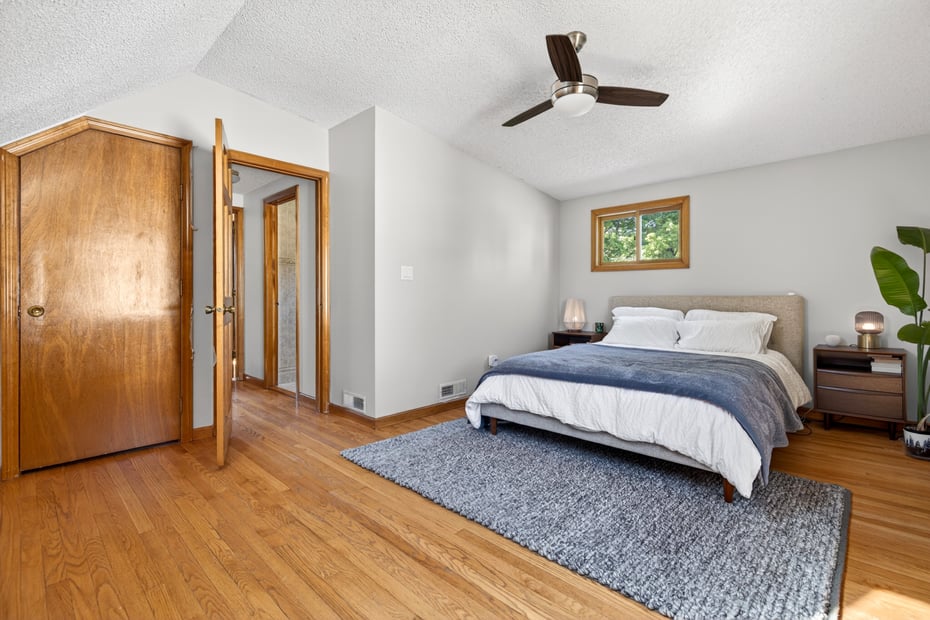 39 Westview Street Photo 16