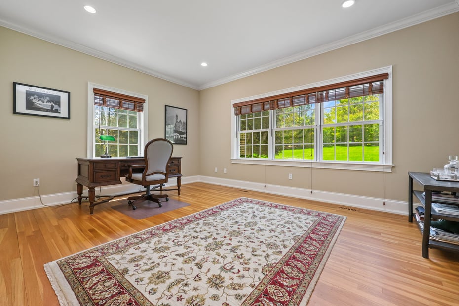 12 Woodbine Way Photo 12