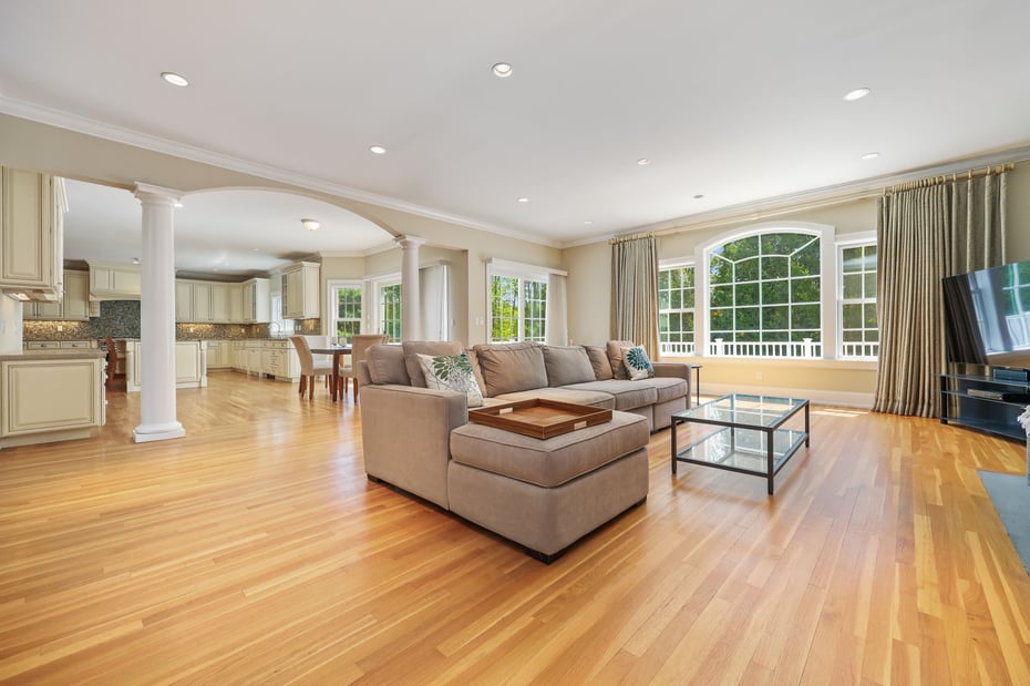 12 Woodbine Way Photo 17